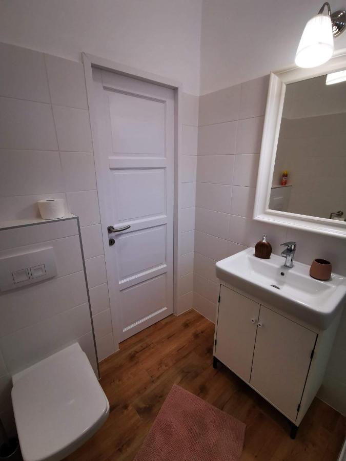 Gold 2 Apartman Шопрон Экстерьер фото